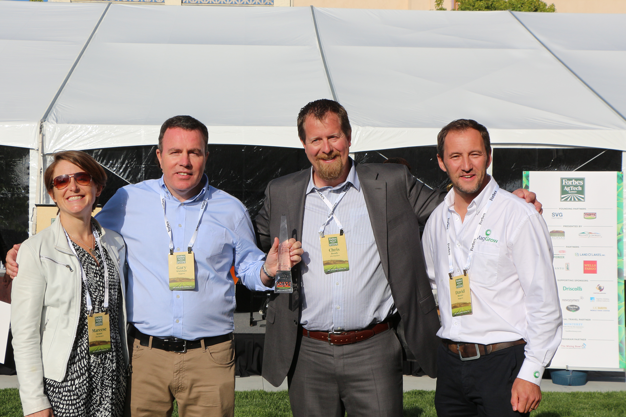 MagGrow was awarded the Thrive Sustainability Award for their work in efficiency and repeatable best practices. Shown after the ceremony are (l-r) Mareese Keane of SVG, Gary Wickham of MagGrow, Chris Boody of SVG, David Moore of MagGrow. (Credit: Jan Janes Media)