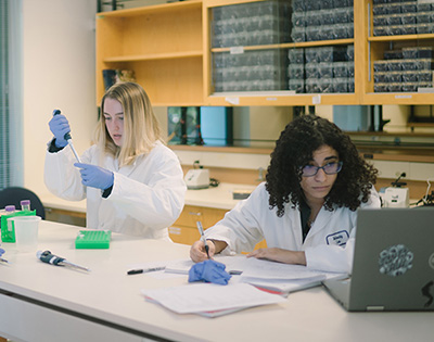 Undergraduate biomedical research initiative launches at UCSC