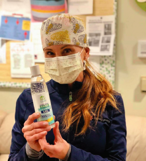 Smith & Vandiver delivers hand cleansers free of charge to workers that are on the frontline of COVID-19 emergency